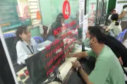 Lao động hưởng trợ cấp thất nghiệp phải báo cáo tiến độ tìm việc làm