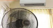 Lợi ích bất ngờ khi bật quạt cùng điều hòa và những lưu ý cần biết