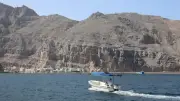 Mỹ Triển Khai Phong Tỏa Eo Biển Hormuz, Iran Cảnh Báo Đáp Trả