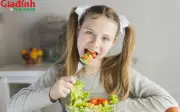 Mùa thi: 5 thứ không nên ăn trước giờ học để não chạy nhanh, nhớ lâu