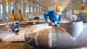 Mục tiêu tăng trưởng hai con số: Thách thức và giải pháp cho nền kinh tế Việt Nam
