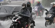 Miền Bắc còn hai đợt mưa giông mạnh từ nay đến 30/4