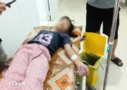 Nghệ An: Hơn 20 người nhập viện nghi ngộ độc sau khi ăn bánh mì