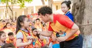Ngày hội 'Thiếu nhi Việt Nam' tại Nghệ An thu hút 1.500 em, nghệ sĩ Xuân Bắc giao lưu
