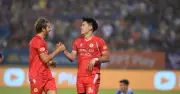 Đình Bắc bùng nổ với hat-trick, CAHN thắng đậm SLNA 4-2