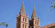 Nhà Thờ Buôn Hồ: Kiến Trúc Gothic Độc Đáo Giữa Đại Ngàn Tây Nguyên