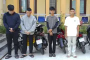Nhóm Thanh Thiếu Niên Gây Náo Loạn Đường Phố, Còn Phát Trực Tiếp Khoe Hành Vi Vi Phạm