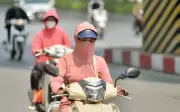 Nắng nóng gay gắt mở rộng, cảnh báo nguy cơ sốc nhiệt và mưa dông bất thường