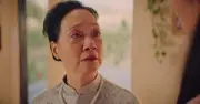 NSND Lê Khanh tỏa sáng trong 'Hẹn em ngày nhật thực', phim dẫn đầu doanh thu phòng vé