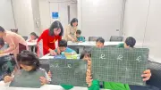Nuôi dưỡng tình yêu đất nước qua các lớp học tiếng Việt cho người nước ngoài