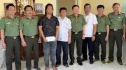 Đoàn công tác Bộ Công an thăm hỏi gia đình thành viên Tổ bảo vệ an ninh hy sinh