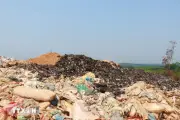 Phản hồi TTXVN: Phương án khắc phục ô nhiễm ở bãi rác tập trung Triệu Phong