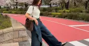 Quần Jeans Ống Rộng: Lựa Chọn Thời Thượng Làm Mới Tủ Đồ Mùa Hè