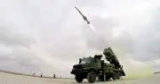 ROKETSAN giới thiệu tên lửa phòng không HİSAR tại DSA 2026