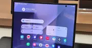 Samsung 'hồi sinh' Galaxy Z TriFold, điện thoại gập ba gây sốt trở lại thị trường