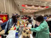 Sản phẩm truyền thống Việt lan tỏa tại hội chợ từ thiện Nhật Bản