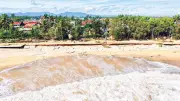 Sạt Lở Bờ Biển Đe Dọa Hàng Trăm Hộ Dân Tại Xã Long Phụng