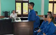 Từ căn nhà nhỏ đến đường dây ma túy gia đình: Bà, mẹ, cháu cùng lĩnh án