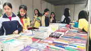 Tác giả đối mặt thách thức AI trong văn chương: Giữ gìn sự trung thực và bản sắc sáng tạo