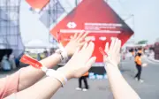 Techcombank đồng hành cùng Gai Con xoa dịu hội chứng hậu concert