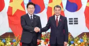 Thủ tướng đề nghị Hàn Quốc hỗ trợ tăng cường nội địa hóa