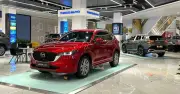Thị trường ô tô phục hồi mạnh tháng 3/2026: VinFast VF 7 vượt mặt Ford Territory