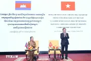 Thường trực Ban Bí thư gặp gỡ cựu sinh viên Campuchia từng học tại Việt Nam