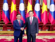 Thường trực Ban Bí thư Trần Cẩm Tú hội kiến Thủ tướng Lào Sonexay Siphandone