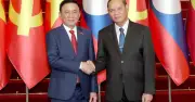 Thường trực Ban Bí thư Trần Cẩm Tú thăm chính thức Lào trong dịp Tết Bunpimay