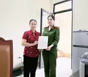Tài khoản phụ nữ 1960 bị trừ hơn 205 triệu, tiền không đến cửa hàng xe máy