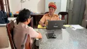 Tài xế xe tải vượt ẩu trên đường cua nguy hiểm bị phạt 5 triệu đồng