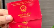 Tiếp tục gia hạn sử dụng thẻ nhà báo kỳ hạn 2021-2025 theo quy định mới