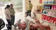 Tạm giữ 15 phôi cây muồng hồng tập kết tại bưu điện xã ở Thanh Hóa
