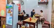 Tổng thống Hàn Quốc thưởng thức phở tại Hà Nội