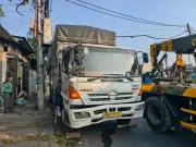 TP HCM: Xe tải mất phanh gây tai nạn liên hoàn, 2 người thương vong