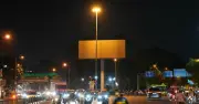 TP.HCM: Bảng hiệu, đèn LED quảng cáo đồng loạt tắt sau 22h để tiết kiệm điện