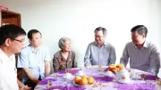Tri ân gia đình chính sách và công nhân lao động nhân dịp 30/4