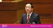 Trưởng Ban Tuyên giáo Trịnh Văn Quyết trình bày chuyên đề về công tác chính trị, tư tưởng trong Đảng