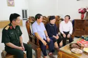 Trưởng Ban Tuyên giáo và Dân vận Trung ương viếng Nghĩa trang Liệt sĩ Vị Xuyên