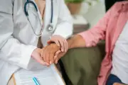 Trung Quốc Ứng Dụng AI Trong Điều Trị Parkinson, Mở Ra Hướng Đi Mới