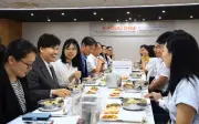 Trung tâm ASEAN hợp tác OurHome Việt Nam quảng bá ẩm thực Hàn tại Việt Nam