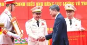 Trung tướng Nguyễn Thanh Tùng được phong tặng danh hiệu Anh hùng lực lượng vũ trang nhân dân