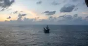 Tàu dầu liên quan Iran qua eo biển Hormuz, Mỹ áp phong tỏa