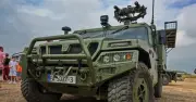 Tây Ban Nha viện trợ 100 xe bọc thép VAMTAC cho Ukraine