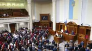 Ukraine gia hạn thiết quân luật và tổng động viên thêm 90 ngày