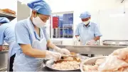 Vụ 300 Tấn Thịt Lợn Bệnh: Báo Động An Toàn Thực Phẩm Trường Học