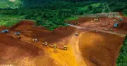 Việt Nam lọt top 25 thế giới về trữ lượng dầu mỏ và sở hữu kho báu bô xít khổng lồ
