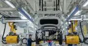 Việt Nam đạt tăng trưởng ấn tượng 8,02% năm 2025, hướng tới mục tiêu 10% giai đoạn mới