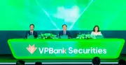 VPBankS giải đáp cổ đông về định giá và chiến lược phát triển trong đại hội thường niên