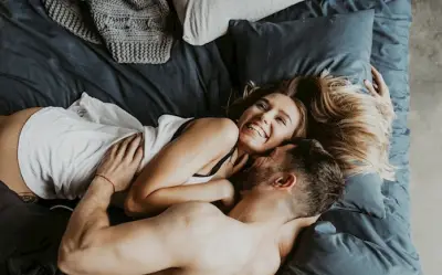 4 vùng tuyệt đỉnh của đàn ông khi gần gũi: Bí quyết chinh phục nàng